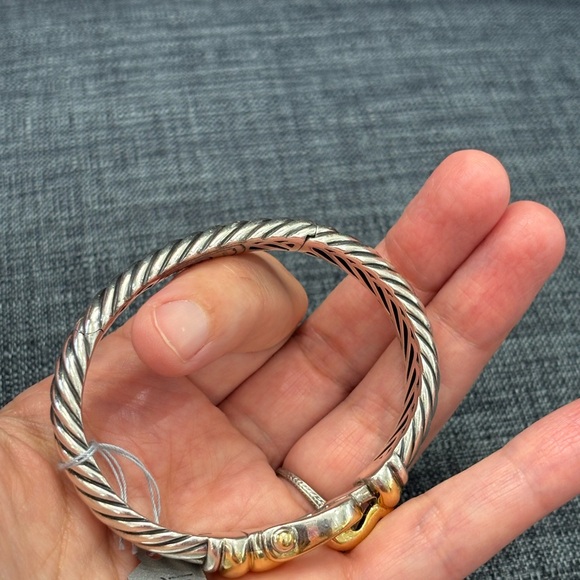 David Yurman Large 18K + Sterling Lock Cuff - Picture 14 of 14